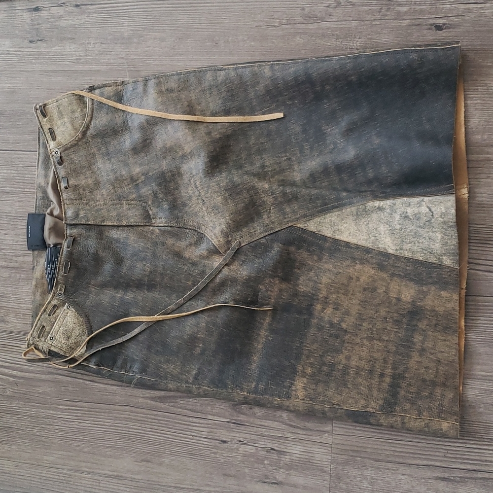 Harley Davidson 100% leather skirt fully lined!